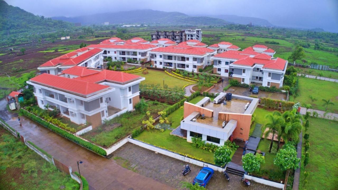 Mizzle Lägenhet Lonavala Exteriör bild